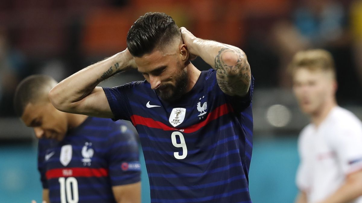 PAP/EPA / Robert Ghement / Na zdjęciu: Olivier Giroud