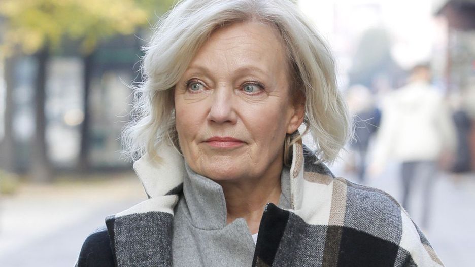 Maria Pakulnis o trudnym dziecinstwie