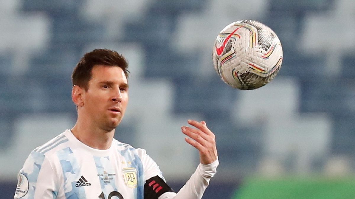 PAP/EPA / Sebastiao Moreira / Na zdjęciu: Lionel Messi