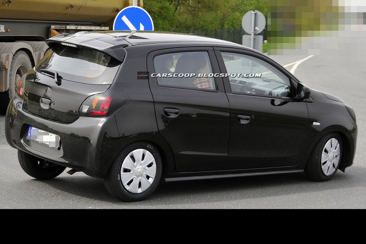 2013 Mitsubishi Mirage/Colt (źródło: Carscoop)