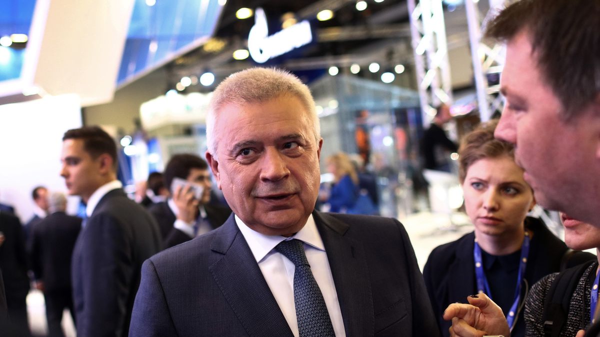 Na zdjęciu prezes Łukoilu Wagit Alekperow, który został uznany przez "Forbesa" za najbogatszego Rosjanina