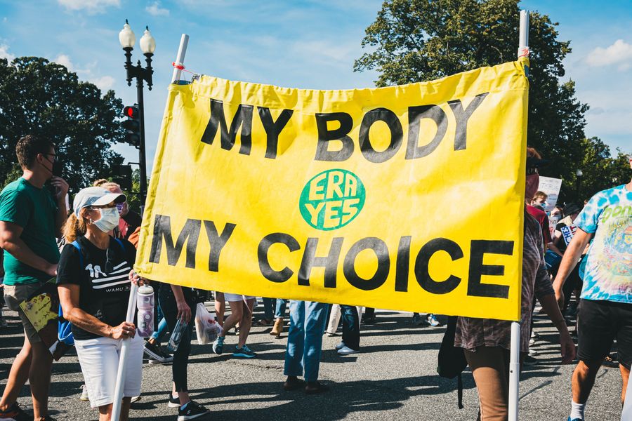 Nowy sondaż o zakazie aborcji 