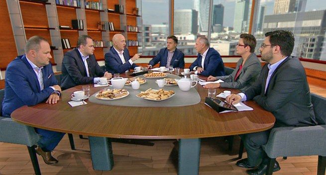 „Kawa na ławę” hitem TVN24. Stacja nokautuje TVP Info i Polsat News