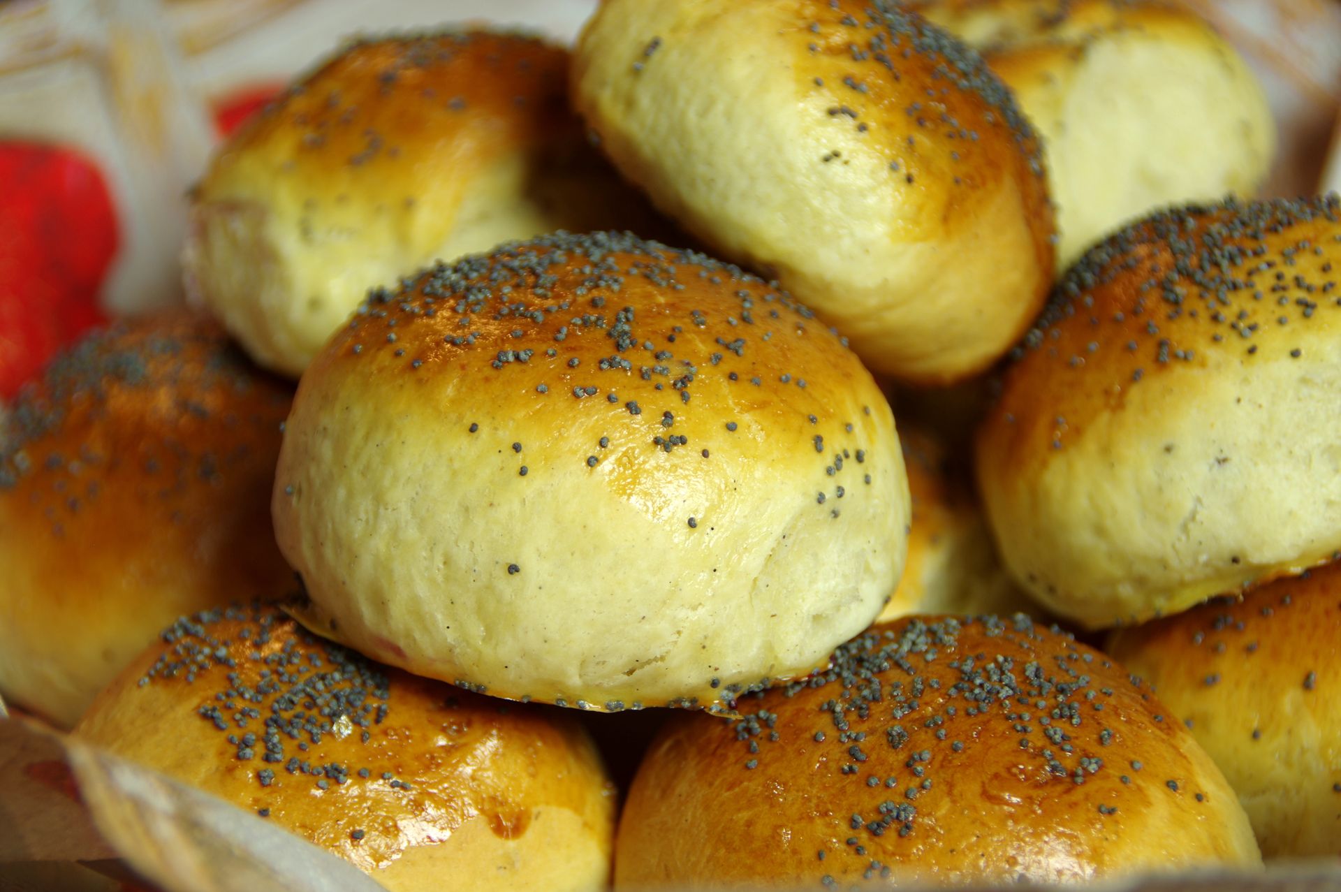 Pączki z kapustą i grzybami to pozycja obowiązkowa na Wigilię. Schodzą u nas szybciej niż pierogi