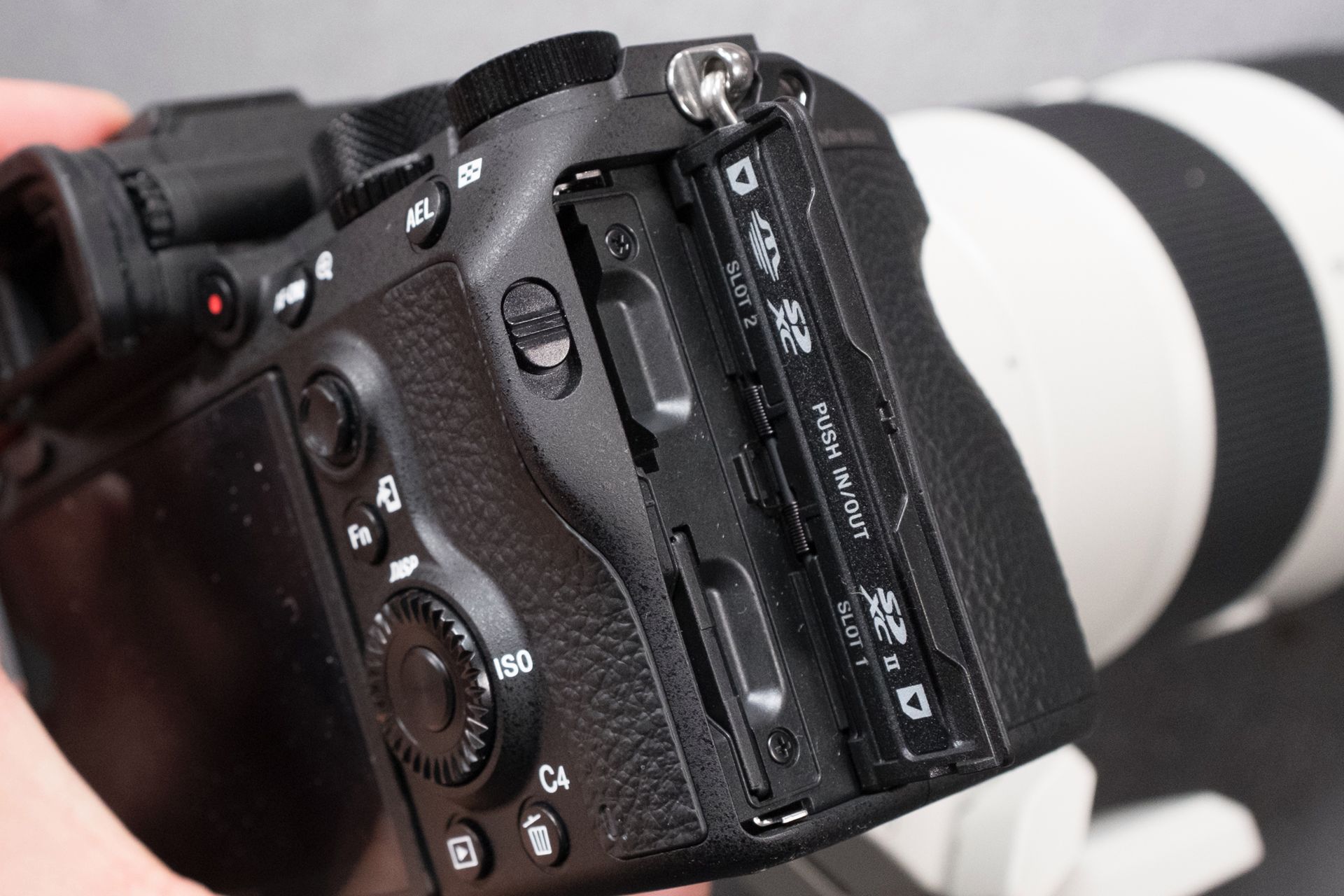 Sony A9 - pierwsze wrażenia po premierze. Czy bezlusterkowiec dorówna profesjonalnym lustrzankom? 9