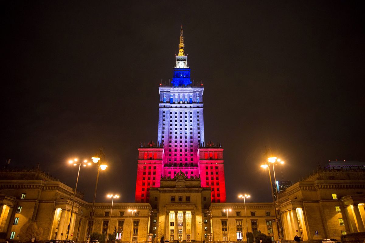 "Dlaczego Pałac Stalina stoi jeszcze w centrum Warszawy?". TVP odpowiada na apel wicepremierów