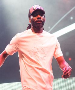 Raper Wretch 32 pokazał wideo z ataku policjantów na jego ojca