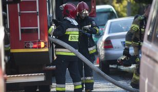 Śląskie. Ewakuacja w Tychach. Strażacy opanowali pożar hali magazynowej