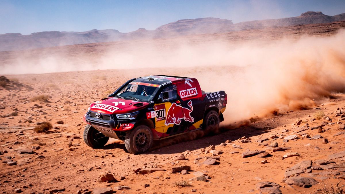 Kuba Przygoński wyrównał swój wynik - 4. miejsce w Dakarze.