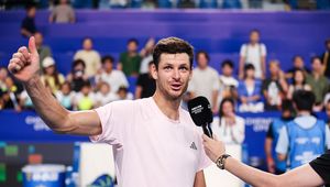 Klasa mimo porażki. Hubert Hurkacz wypowiedział się po finale w Chengdu