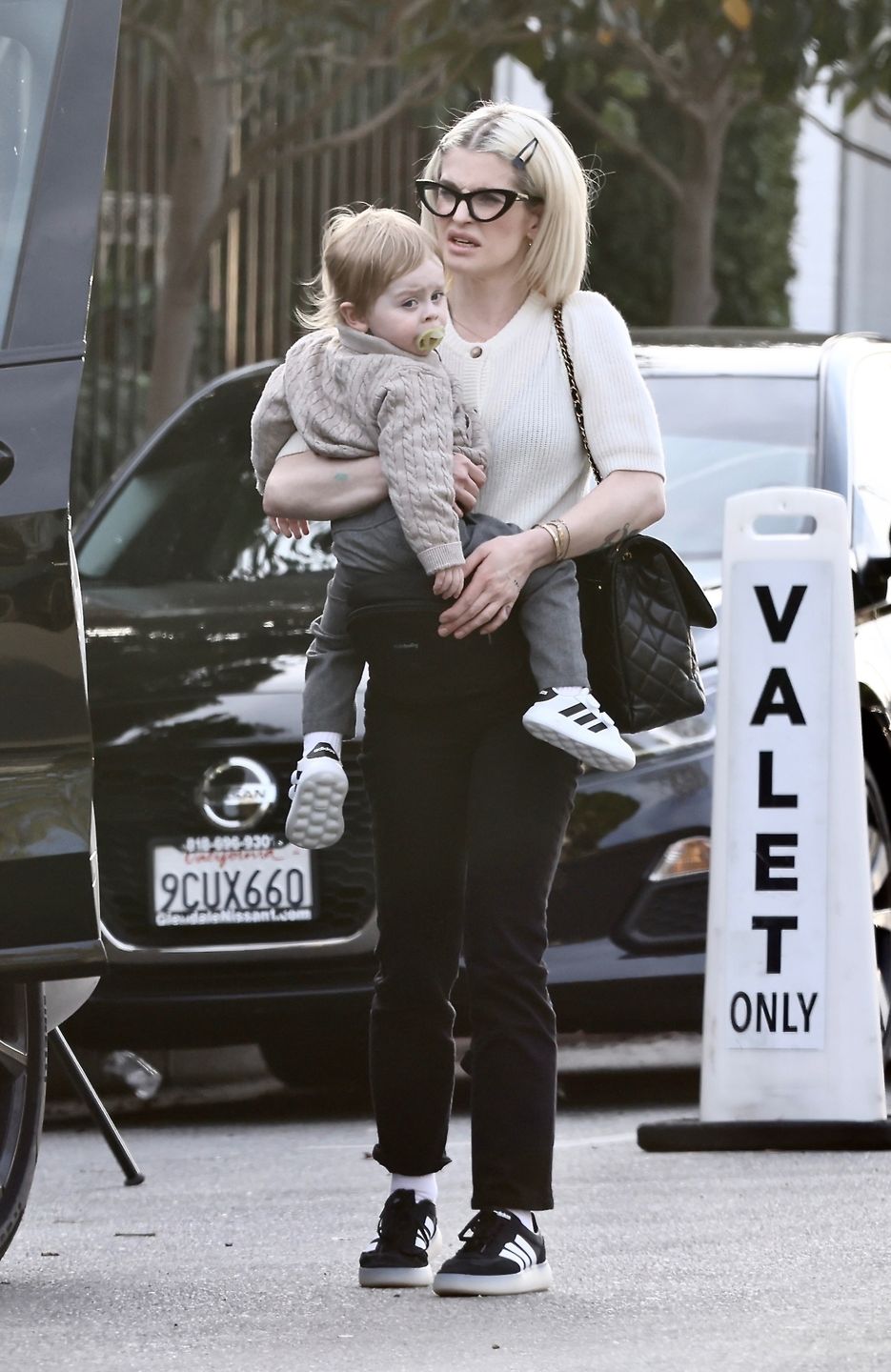 Sharon Osbourne z córką, wnuczką i zięciem