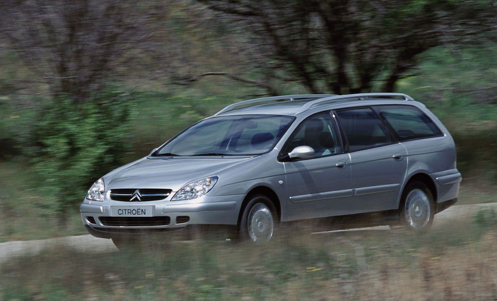 Takiego Citroena C5 kupisz za 5000 zł. Jeśli pod maską ma silnik 2.0 HPI, unikaj go jak ognia.