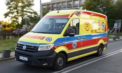 Wypadek 18-latka w pracy. Maszyna ucięła mu nogi