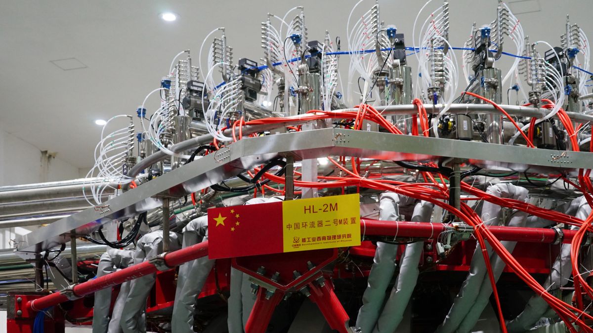 Chińczycy uruchomili "sztuczne słońce". To najpotężniejszy reaktor termojądrowy na świecie