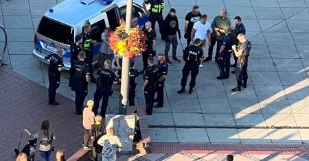 Bójka pijanych nastolatków w Gliwicach. Zaatakowano policjanta