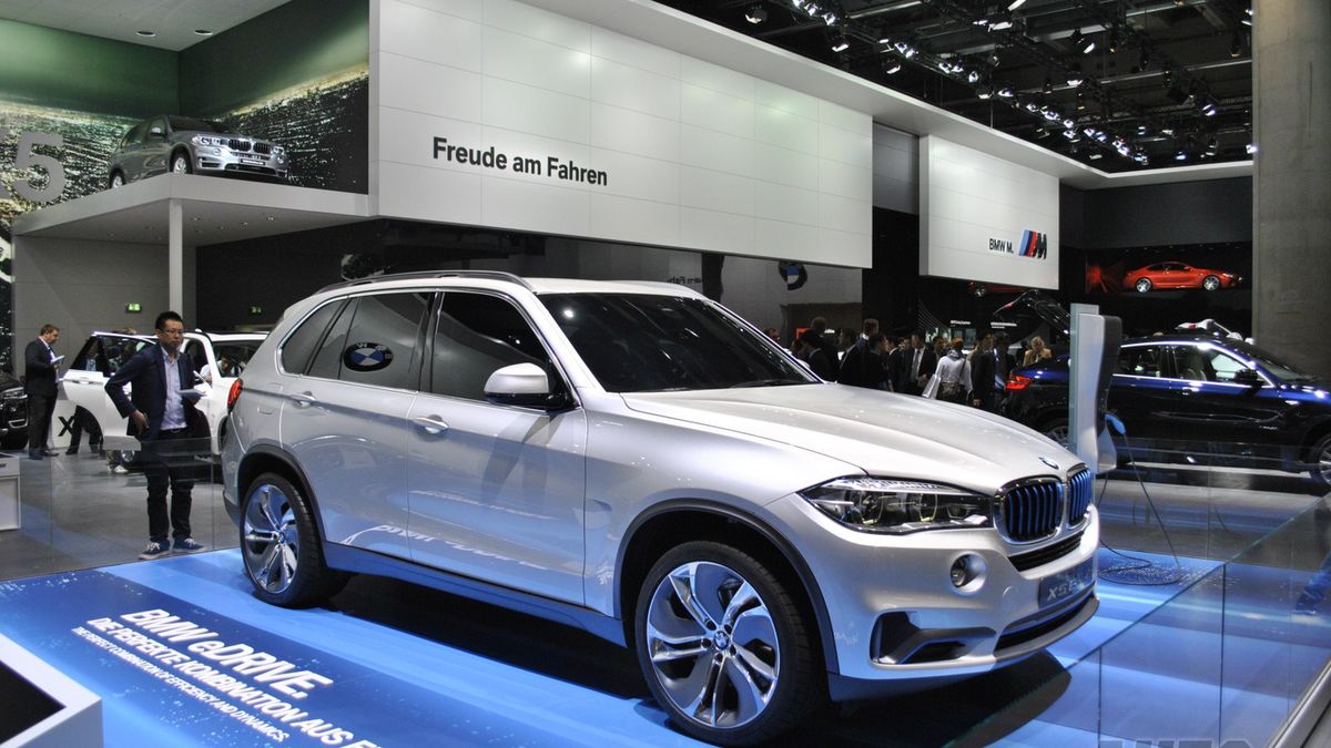 BMW X5 eDrive Concept