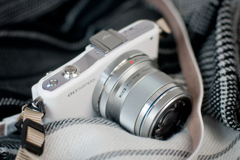 Olympus PEN E-PM1 Mini - stylowy maluch z dużym potencjałem [test] 12