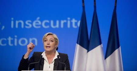 Wybory we Francji. Marine le Pen stanie przeciwko Sarkozy'emu