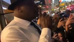 #dziejesiewsporcie: wzruszająca scena w Los Angeles. Shaq uczcił z kibicami pamięć Bryanta