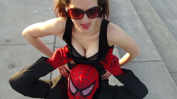 WTF dnia: polski "superbohater" zrobił własną wersję klipu PSY [wideo] 1