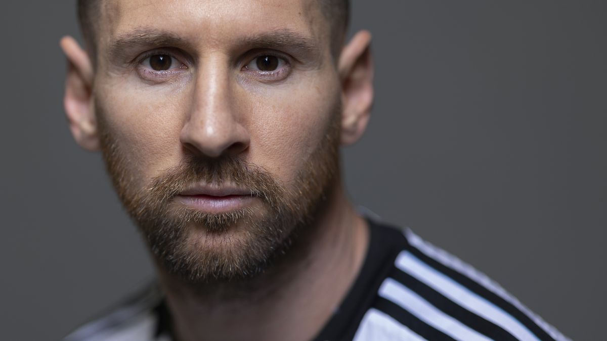 DOHA, QATAR - NOVEMBER 19: Lionel Messi of Argentina poses during the official FIFA World Cup Qatar 2022 portrait session at  on November 19, 2022 in Doha, Qatar. (Photo by Hector Vivas - FIFA/FIFA via Getty Images)