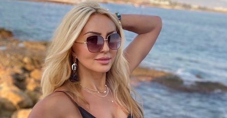Teresa Werner nie przestaje zachwycać. 63-latka pokazała się w bikini