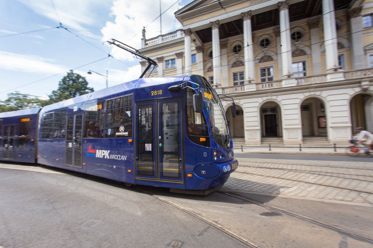 Wrocław. Wykolejenie tramwaju. Utrudnienia w Leśnicy