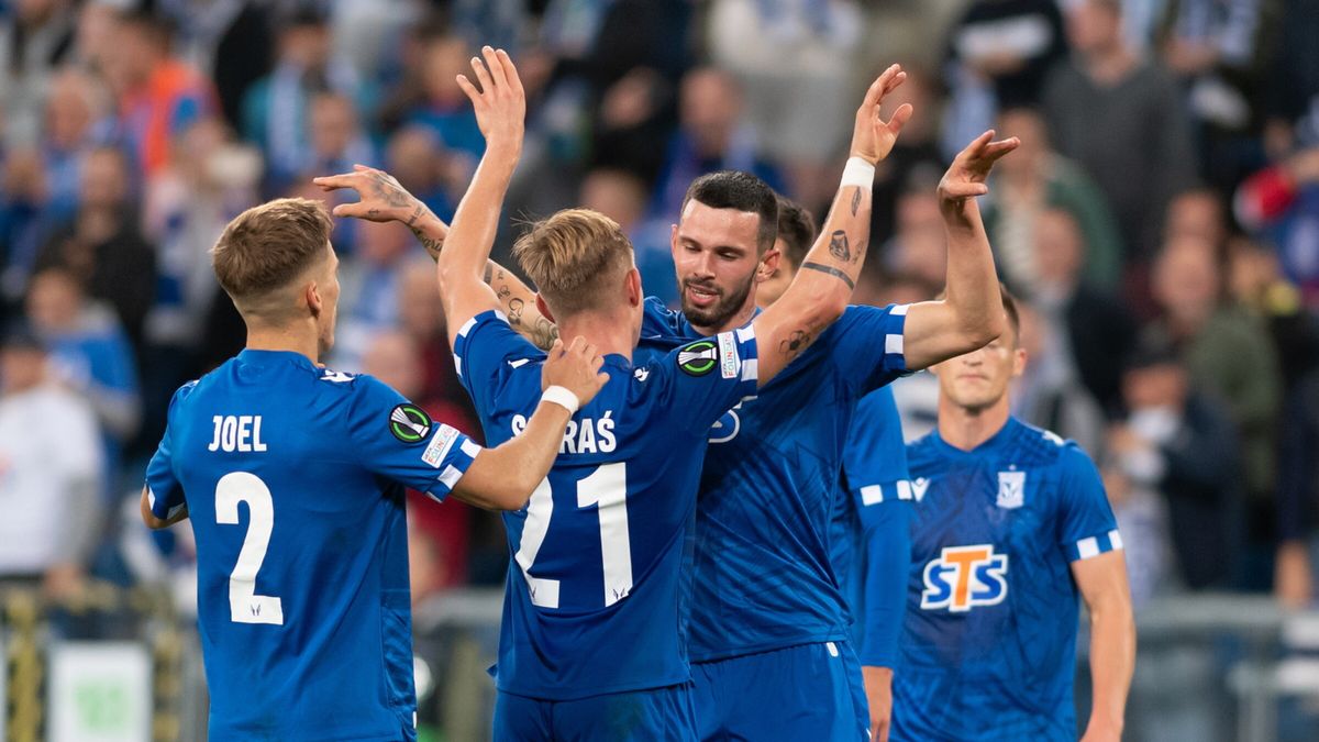 PAP / Jakub Kaczmarczyk / Na zdjęciu: piłkarze Lecha Poznań