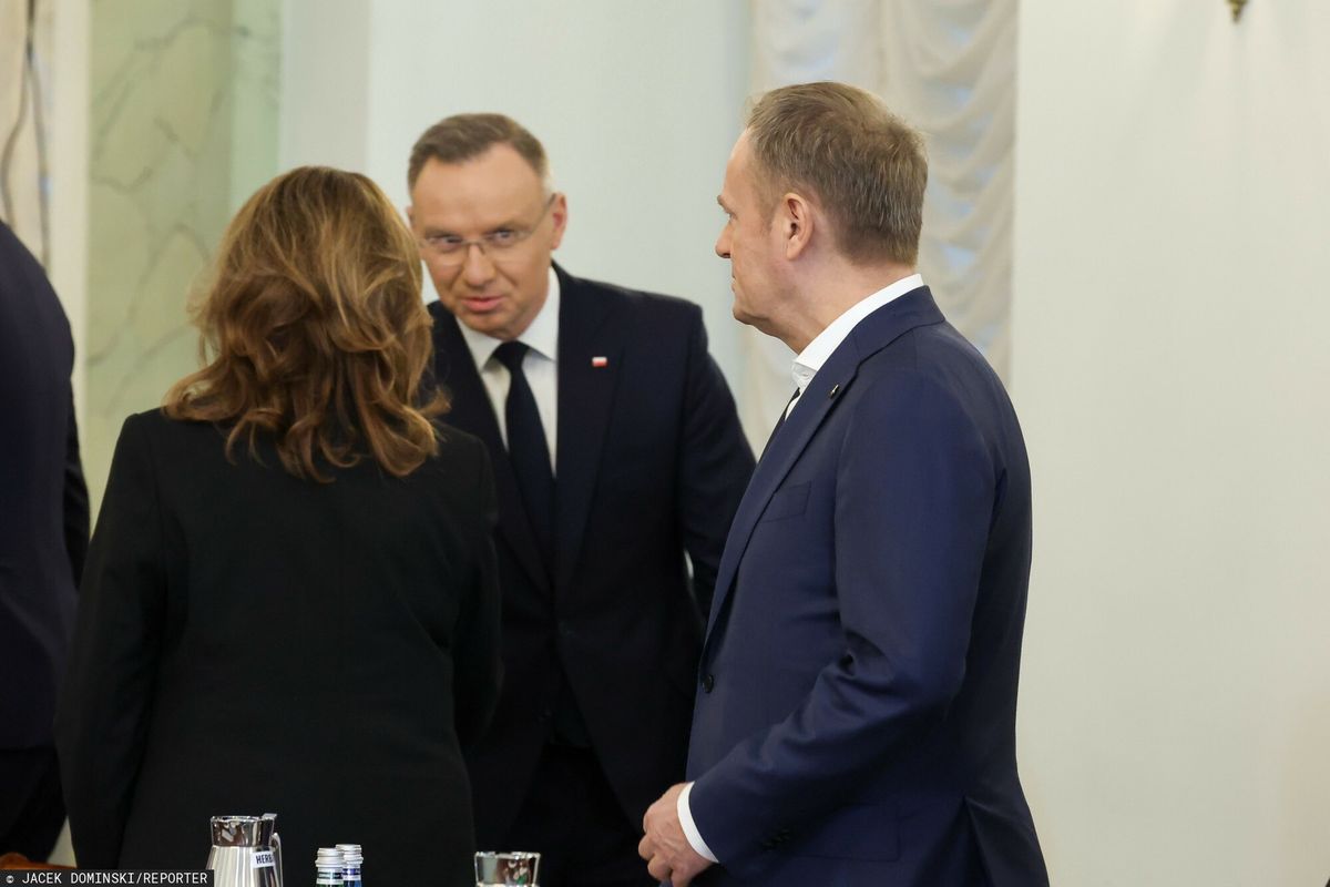 donald tusk, Andrzej Duda, pis Nowy wpis Tuska. Skomentował spotkanie z Dudą