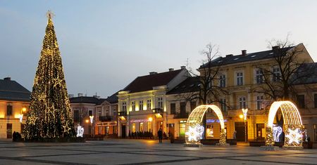 Pogoda w Kielcach. Prognoza na niedzielę 28 grudnia. Chłód, bez opadów i wieczorny skręt wiatru na zachodni