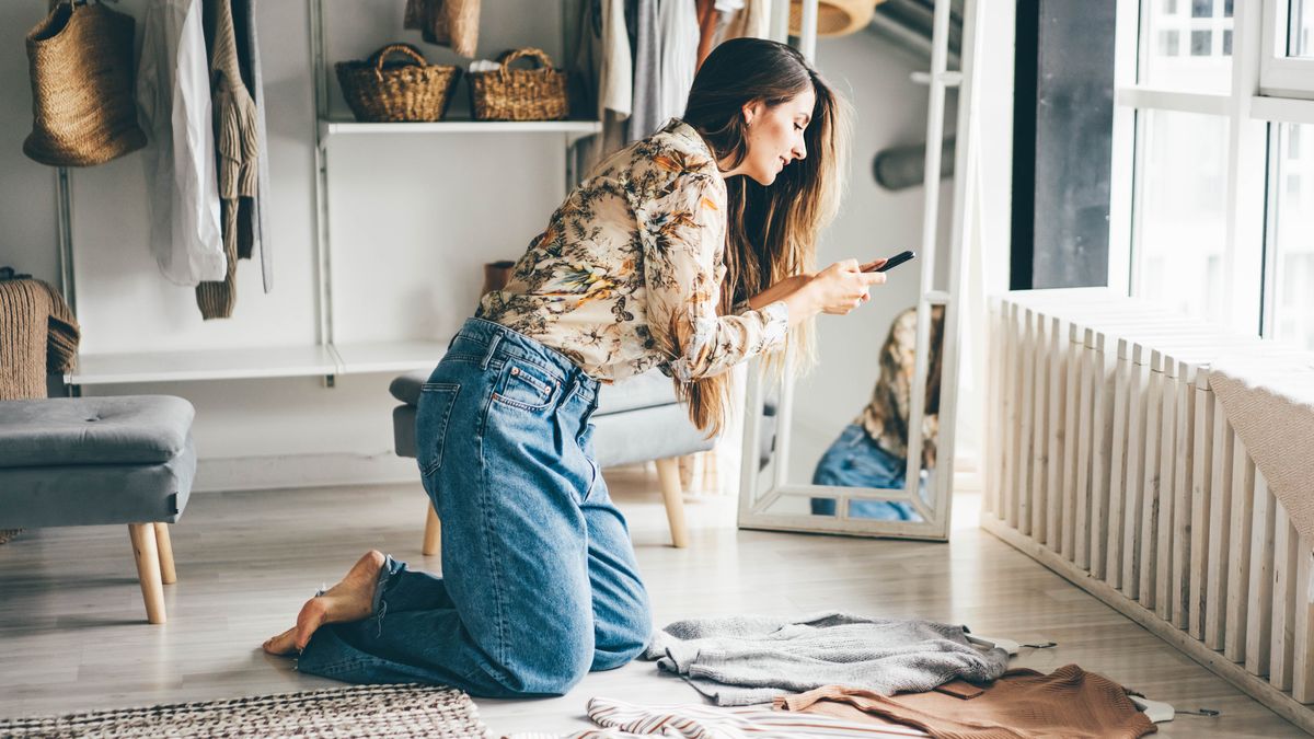 Sprzedaż używanych ubrań w sieci może być kontrolowana przez skarbówkę