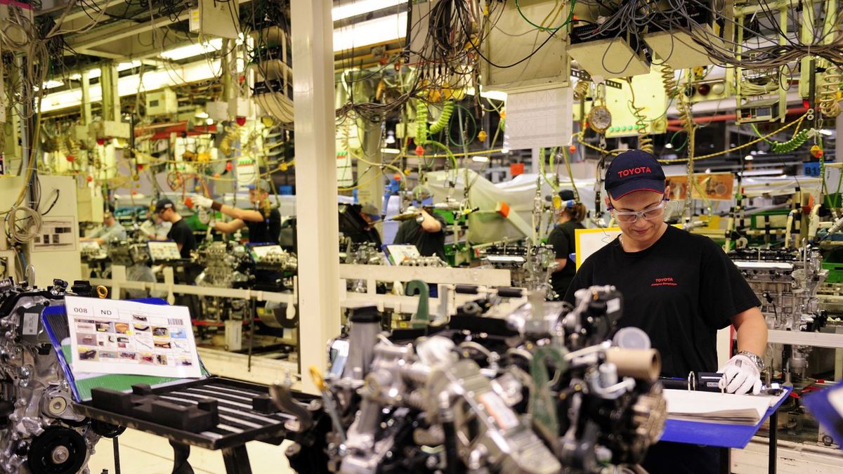 Z linii montażowej w Jelczu-Laskowicach wkrótce będą zjeżdżać nowe silniki