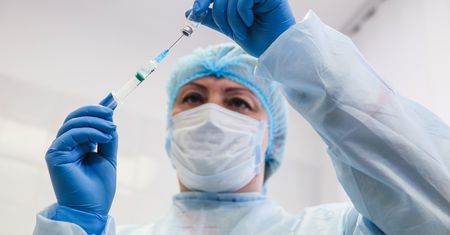 Koronawirus. Szczepienia w aptekach. Sejm podjął decyzję