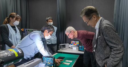Apple przez 10 lat używało matryc Sony. Tim Cook zdradził sekret