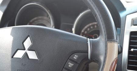 Mitsubishi ma pomysł na nowoczesny dom. W razie potrzeby energię zapewni mu samochód