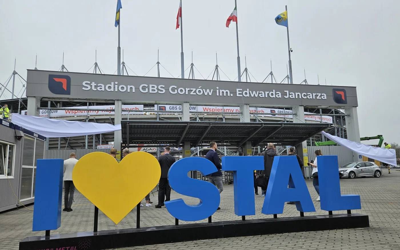 Stadion żużlowy przy ul. Śląskiej w Gorzowie nosi nową nazwę