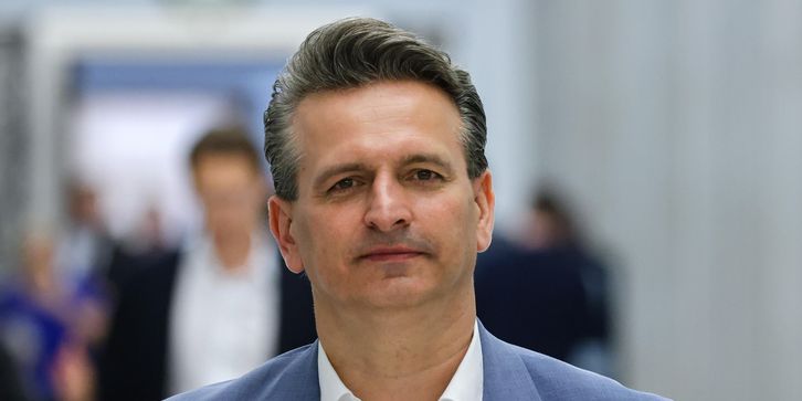 Policja zatrzymała posła. "Wyczuli od niego alkohol". Odmówił badania