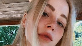 Ponętne kształty i twarz anioła. 22-letnia córka Nedveda zachwyca internautów