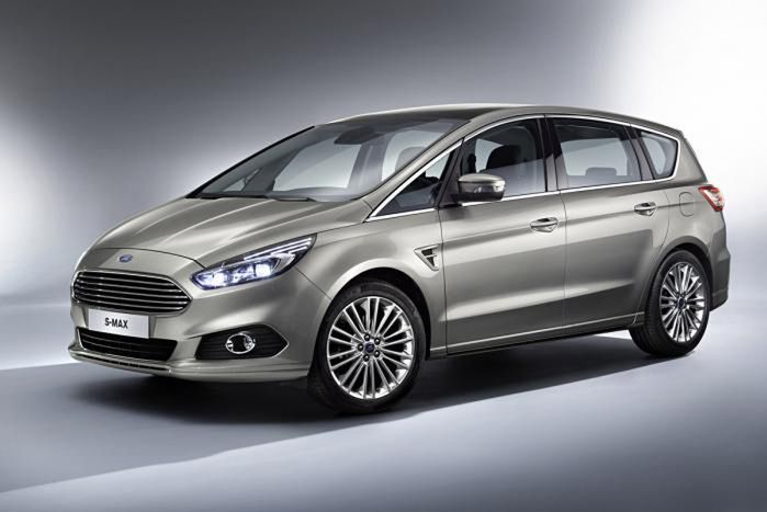 Nowy Ford S-MAX – siedem miejsc i gadżety