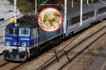 Co Polacy jedzą w Warsie? PKP Intercity wskazało trzy dania