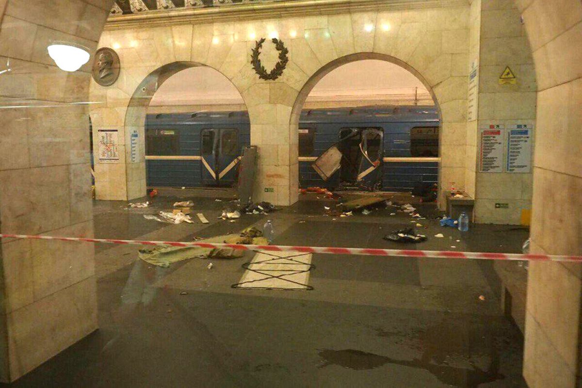 Eksplozja w metrze w Petersburgu. Są zabici i ranni