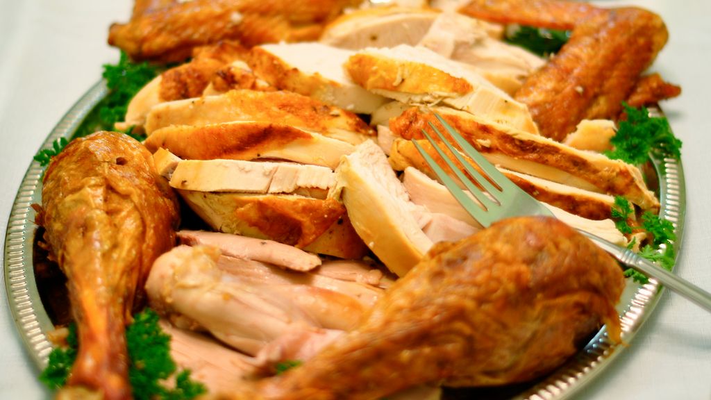 Pieczone mięso z indyka w roztworze