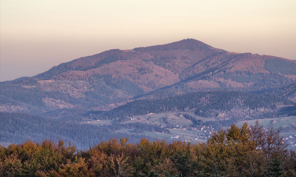 Beskid Wyspowy - widok z góry Luboń Wielki