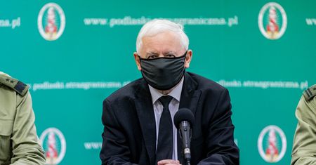 Kaczyński minął się z prawdą? Czarnecki tłumaczy