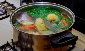 Nigdy nie dodawaj do rosołu. Lekarka ostrzega