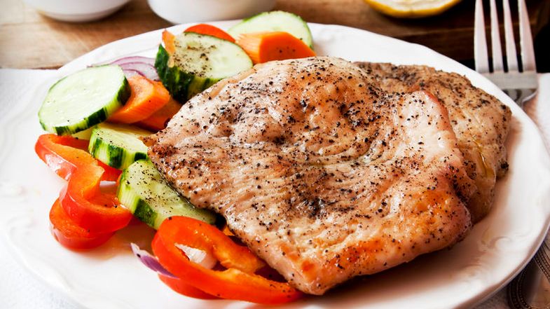 Pieczona pierś z indyka z roztworze