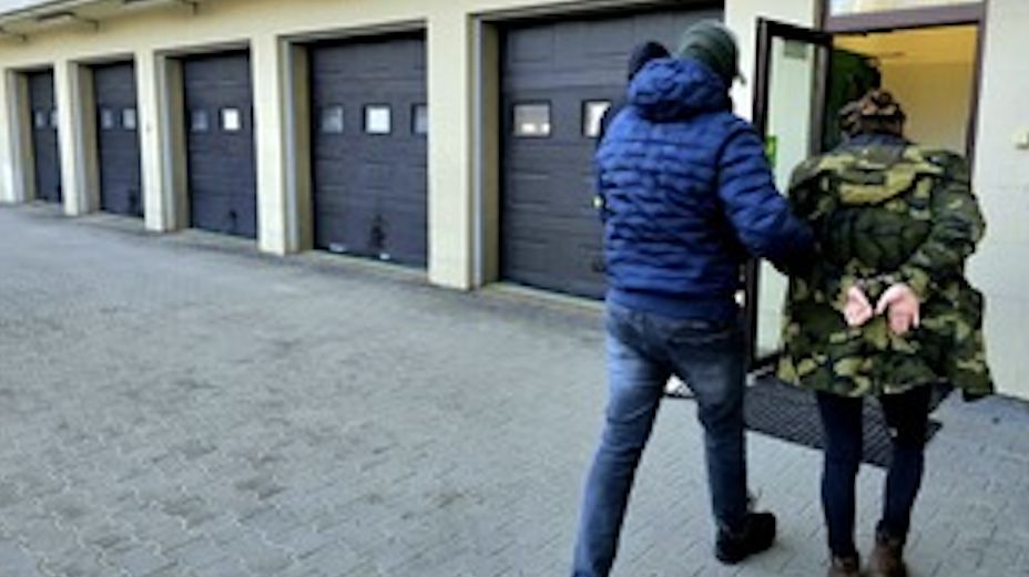 43-latka ukrywała się przed wymiarem sprawiedliwości i unikała o