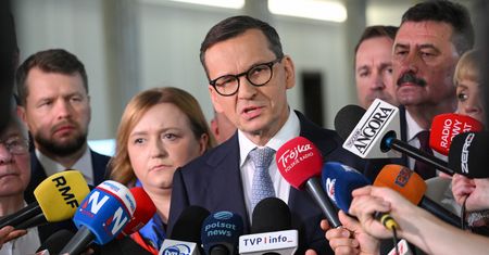 Niemieckie media: wyrzucenie Morawieckiego z PiS szansą dla Polski