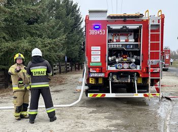 Duży pożar w regionie. Ogień zajął trzy domki pod Włocławkiem