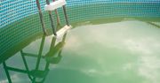 Wsyp do basenu. Woda natychmiast stanie się przejrzysta